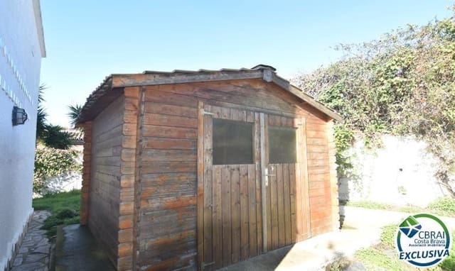 3 makuuhuone Huvila myytävänä paikassa Roses - 395 000 € (Ref: 9571082)