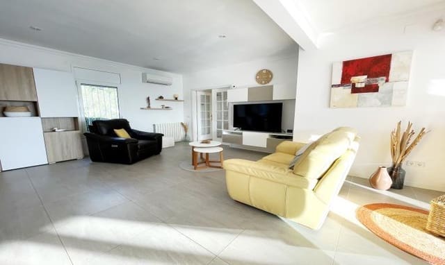 5 chambre Villa/Maison à vendre à El Mas Fumats, Roses avec piscine garage - 765 000 € (Ref: 9571083)