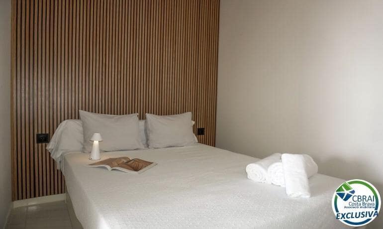 Estudio en Empuriabrava en venta - 130.000 € (Ref: 9586368)
