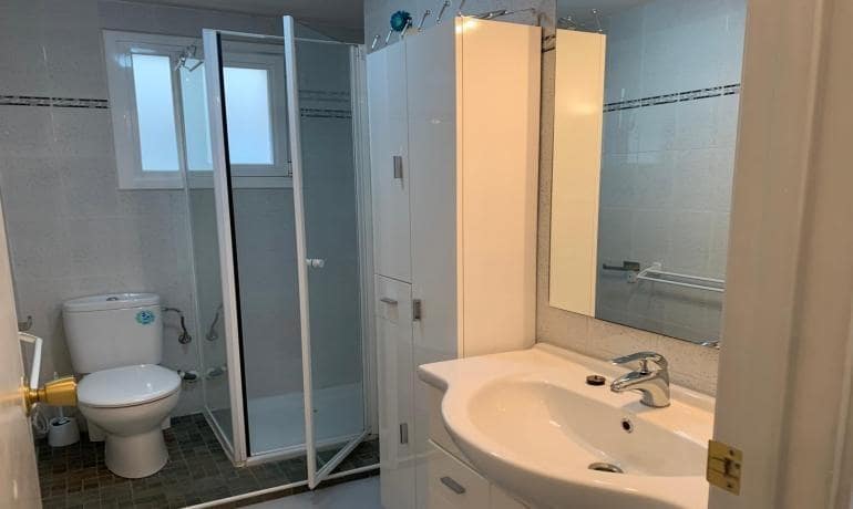 2 makuuhuone Huoneisto myytävänä paikassa Roses - 265 000 € (Ref: 9611467)