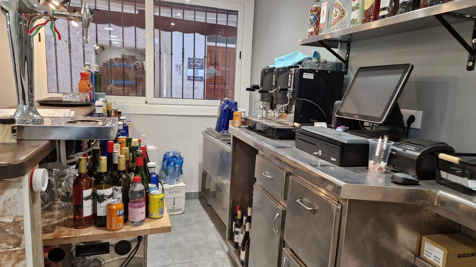 Bedrijf te koop in Roses - € 198.000 (Ref: 9615362)