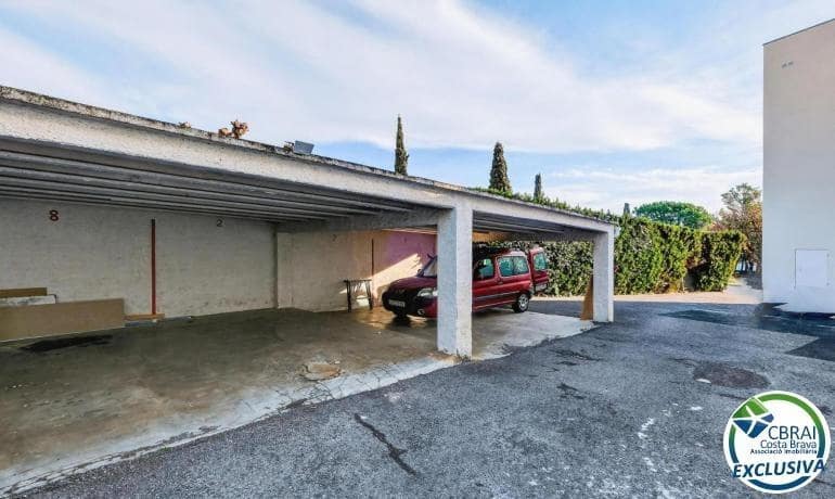 2 soveværelse Lejlighed til salg i Roses - € 175.000 (Ref: 9615363)