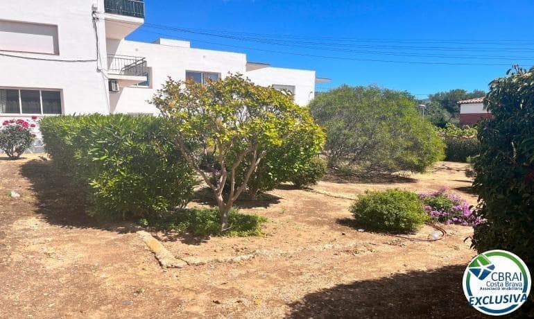 2 slaapkamer Appartement te koop in Roses - € 175.000 (Ref: 9615363)