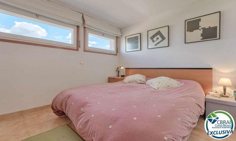 Pareado de 4 habitaciones en Santa Margarida en venta con piscina garaje - 645.000 € (Ref: 9615364)