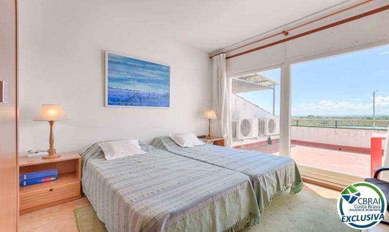 Pareado de 4 habitaciones en Santa Margarida en venta con piscina garaje - 645.000 € (Ref: 9615364)