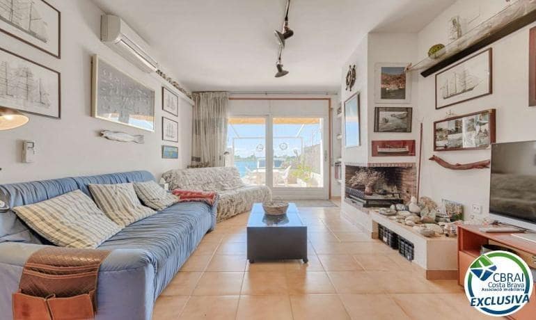 4 bedroom Semi-detached Villa for sale in Santa Margarida with pool garage - € 595,000 (Ref: 9615364)