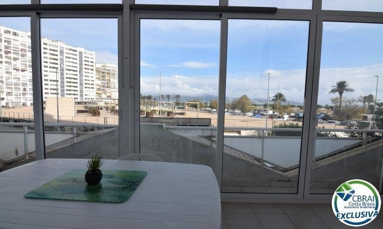 2 quarto Apartamento para venda em Empuriabrava - 215 000 € (Ref: 9619154)