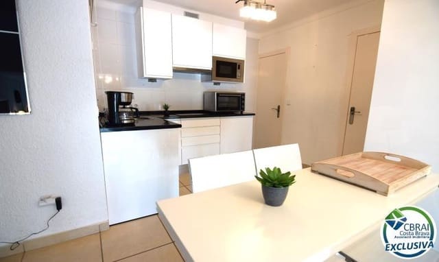 2 soveværelse Lejlighed til salg i Empuriabrava, Castelló d'Empúries - € 185.000 (Ref: 9619154)