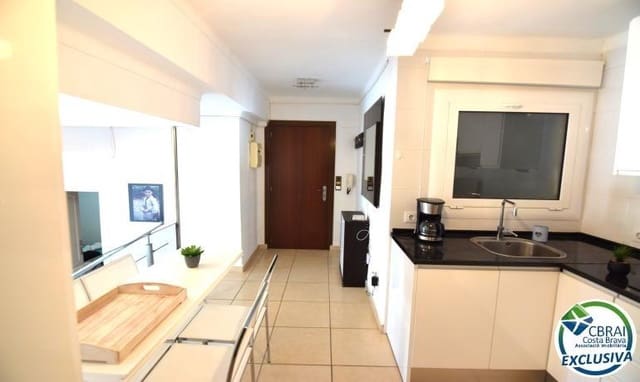 2 soveværelse Lejlighed til salg i Empuriabrava, Castelló d'Empúries - € 185.000 (Ref: 9619154)