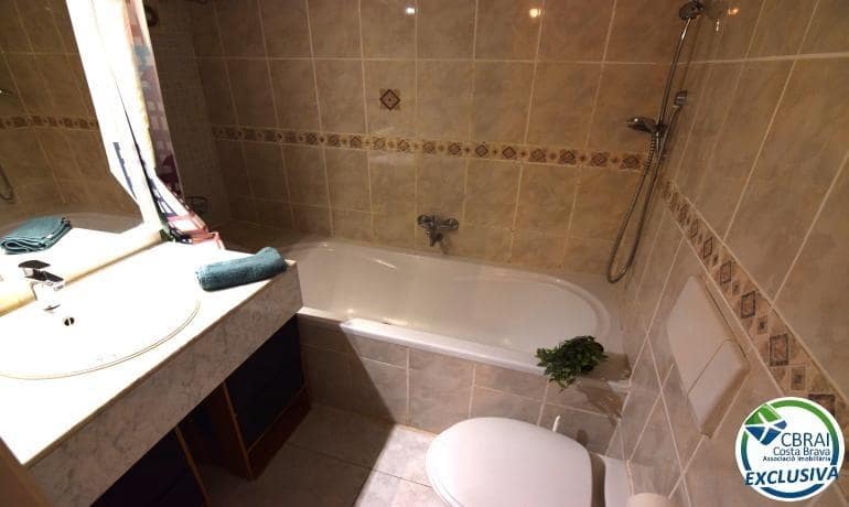 2 chambre Appartement à vendre à Empuriabrava - 185 000 € (Ref: 9619154)