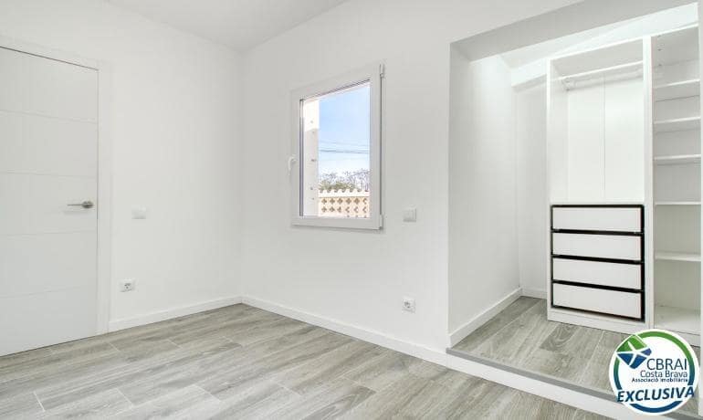 2 quarto Moradia para venda em Empuriabrava - 339 000 € (Ref: 9619155)