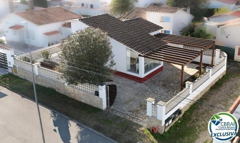 2 quarto Moradia para venda em Empuriabrava - 339 000 € (Ref: 9619155)