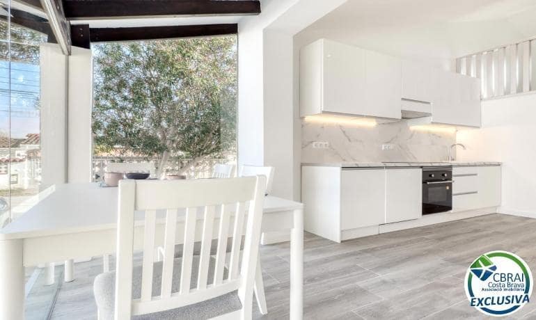 2 camera da letto Villa in vendita in Empuriabrava - 339.000 € (Rif: 9619155)