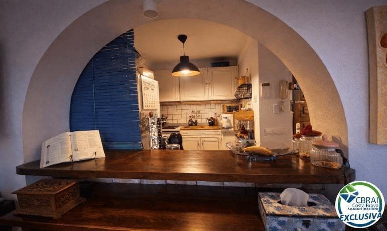 2 soveværelse Lejlighed til salg i Empuriabrava - € 160.000 (Ref: 9627429)