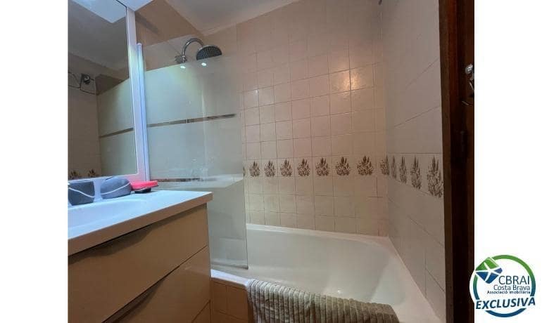 2 soveværelse Lejlighed til salg i Empuriabrava - € 255.000 (Ref: 9629896)