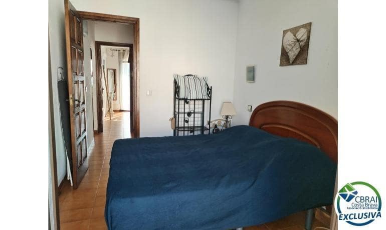 2 quarto Apartamento para venda em Empuriabrava - 255 000 € (Ref: 9629896)