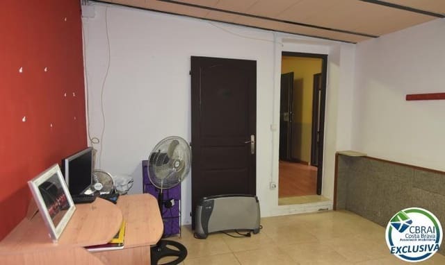 Azienda in vendita in Roses - 140.000 € (Rif: 9634156)