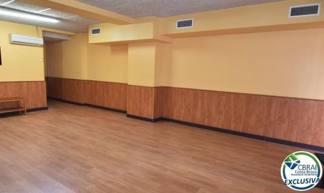 Biznes na sprzedaż w Roses - 132 000 € (Ref: 9634156)