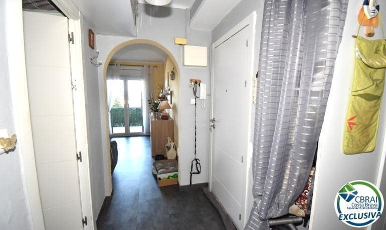 1 sypialnia Apartament na sprzedaż w Roses - 179 000 € (Ref: 9637496)