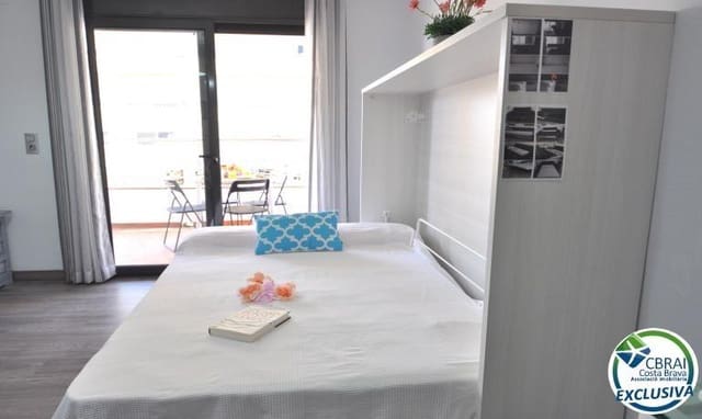 Studio te koop in Santa Margarida, Roses met zwembad - € 118.000 (Ref: 9637497)