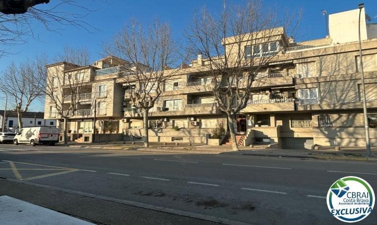 Studio til salgs i Empuriabrava - € 134 000 (Ref: 9648047)