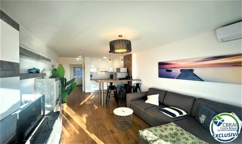 2 Zimmer Apartment zu verkaufen in Roses - 275.000 € (Ref: 9651865)