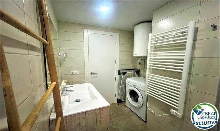 2 Zimmer Apartment zu verkaufen in Roses - 275.000 € (Ref: 9651865)