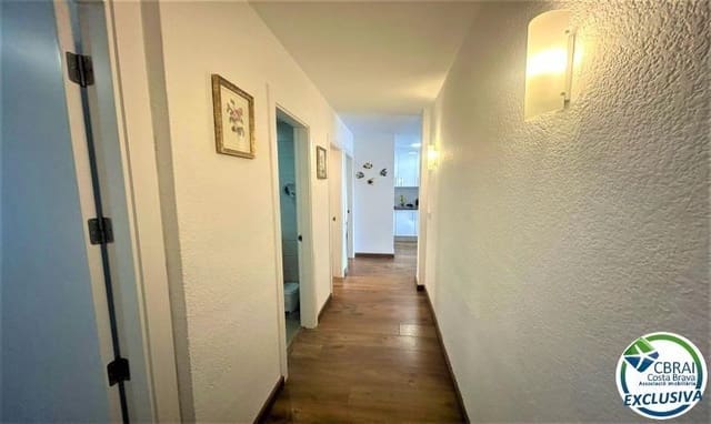 2 Zimmer Apartment zu verkaufen in Roses - 275.000 € (Ref: 9651865)