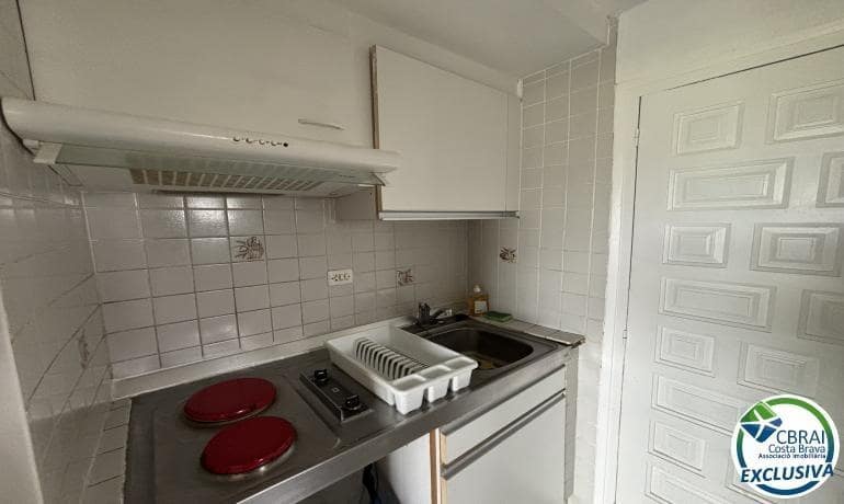 Studio til salgs i Roses med svømmebasseng - € 85 000 (Ref: 9661925)