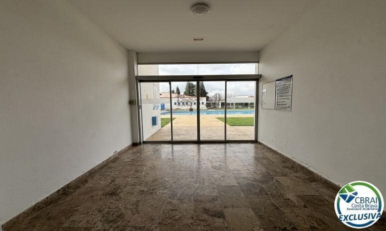 Studio til salgs i Roses med svømmebasseng - € 85 000 (Ref: 9661925)