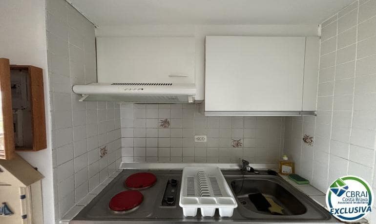 Studio til salgs i Roses med svømmebasseng - € 85 000 (Ref: 9661925)