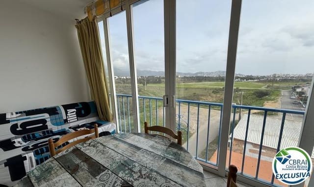 Studio for sale in Roses with pool - € 85,000 (Ref: 9661925)