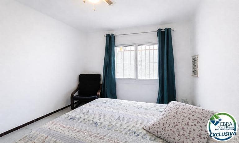 4 sypialnia Apartament na sprzedaż w Empuriabrava z garażem - 369 000 € (Ref: 9666430)