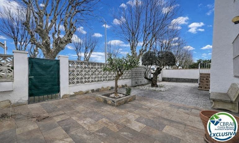 4 sypialnia Apartament na sprzedaż w Empuriabrava z garażem - 369 000 € (Ref: 9666430)