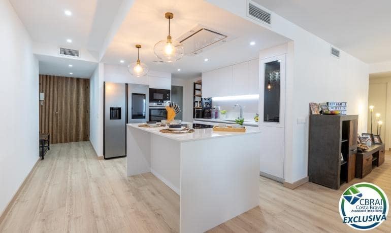 3 quarto Apartamento para venda em Roses - 295 000 € (Ref: 9674139)