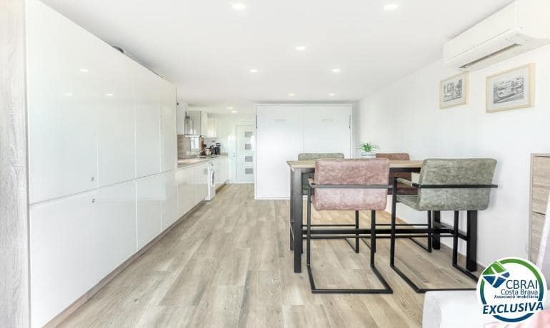 Studio til salg i Roses - € 161.000 (Ref: 9701572)