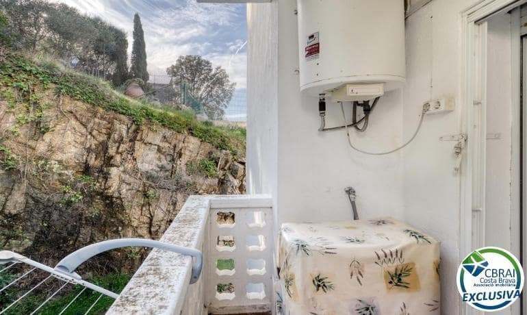 2 bedroom Apartment for sale in Roses with garage - € 295,000 (Ref: 9701573)