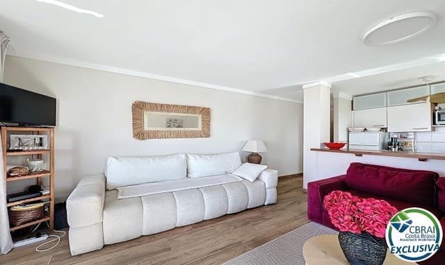 1 slaapkamer Appartement te koop in Roses met zwembad - € 199.000 (Ref: 9711907)