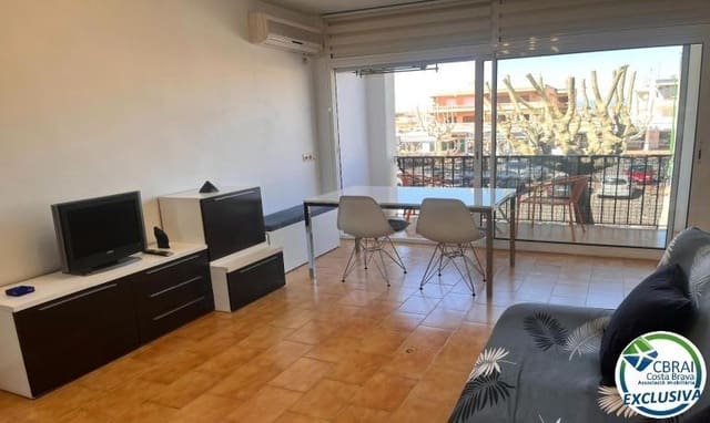 1 slaapkamer Appartement te koop in Empuriabrava, Castelló d'Empúries met zwembad - € 130.000 (Ref: 9711908)