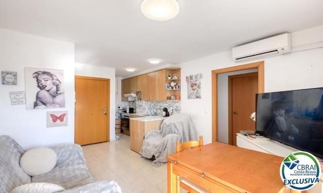 2 soveværelse Lejlighed til salg i Santa Margarida, Roses - € 175.000 (Ref: 9711909)