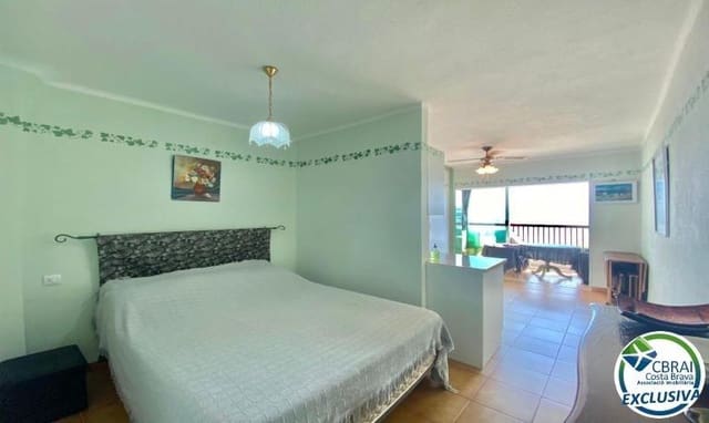 Huoneisto myytävänä paikassa Empuriabrava, Castelló d'Empúries - 98 000 € (Ref: 9711910)