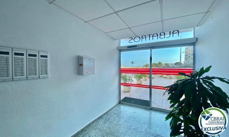 Appartamento in vendita in Empuriabrava - 98.000 € (Rif: 9711910)