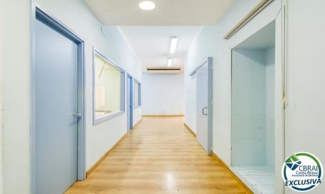 Gewerbe zu verkaufen in Roses - 170.000 € (Ref: 9711911)