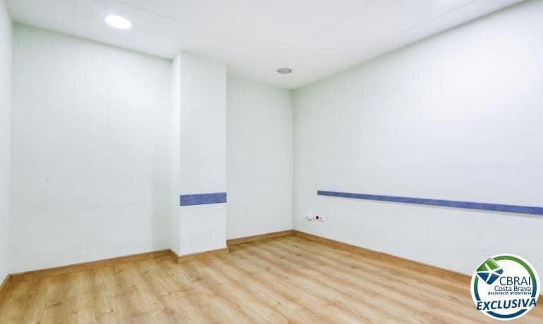 Gewerbe zu verkaufen in Roses - 170.000 € (Ref: 9711911)