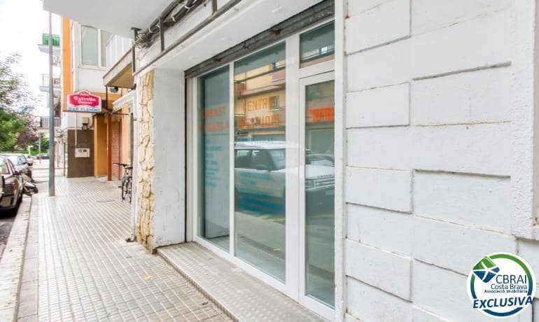 Gewerbe zu verkaufen in Roses - 170.000 € (Ref: 9711911)