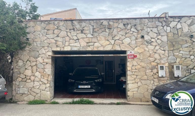 2 Zimmer Haus zu verkaufen in Empuriabrava mit Garage - 247.000 € (Ref: 9711912)