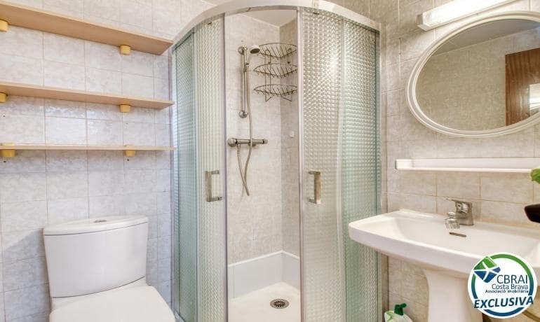 4 Zimmer Villa zu verkaufen in Roses - 249.000 € (Ref: 9711913)