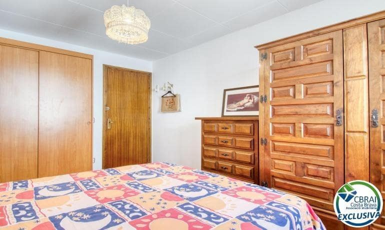 4 Zimmer Villa zu verkaufen in Roses - 249.000 € (Ref: 9711913)