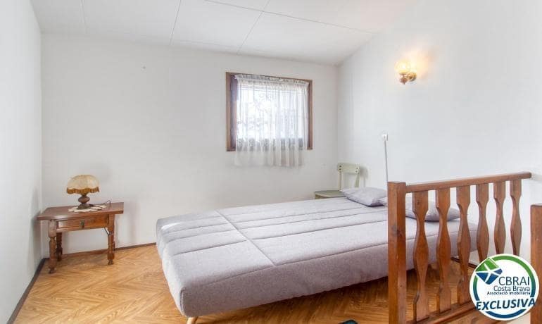 4 Zimmer Villa zu verkaufen in Roses - 249.000 € (Ref: 9711913)