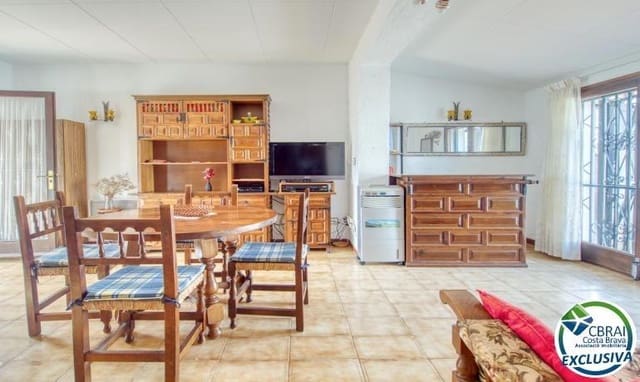 4 soveværelse Villa til salg i Roses - € 249.000 (Ref: 9711913)